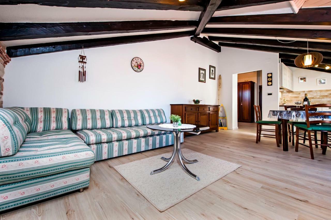 Rovigno Bella Sea View Apartment Eksteriør billede